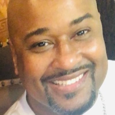 Author of the popular ROMAN series, featuring ROMAN and ROMAN 2: THE JOURNEY, which are available on https://t.co/VXNpVbat1J. Sole Proprietor of Testament VI Publishing.