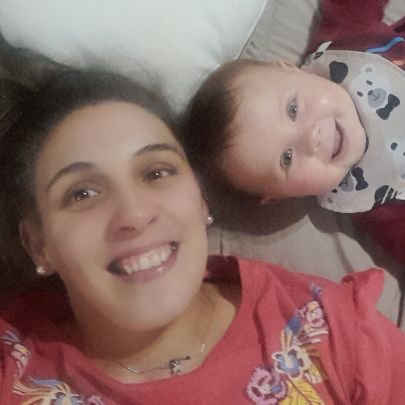 Mamá de Benjamín ❤
Bailarina 💃
Entrenadora 🏋
Prof. en Psicólogia 💫