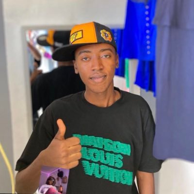On se follow 😍💜 Ndamba ❤️⚽️ Mbole 😍 IG : Jøjø MK🤍 Face : Jojo ❤️ TikTok : @jojomk85💜 🎉🎊❤️: 08/12
