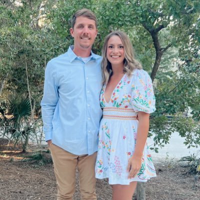 emilypotulney's profile picture. 