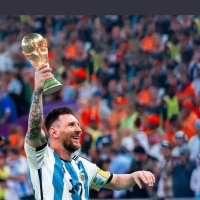 Oriol Fernández (@urifr24) 's Twitter Profile