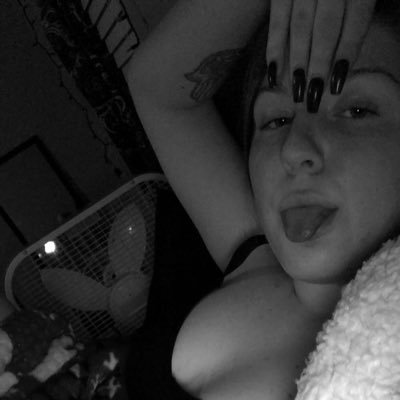 mamapiine's profile picture. im matter but i don’t matter ⛓️⚔️