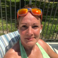 Michelle Thacker Gibson (@mthackergibson) Twitter profile photo