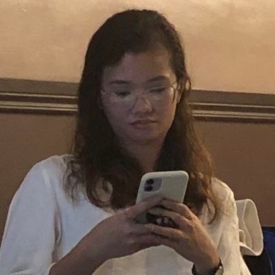 loislucino's profile picture. my chaotic thoughts in 280 characters