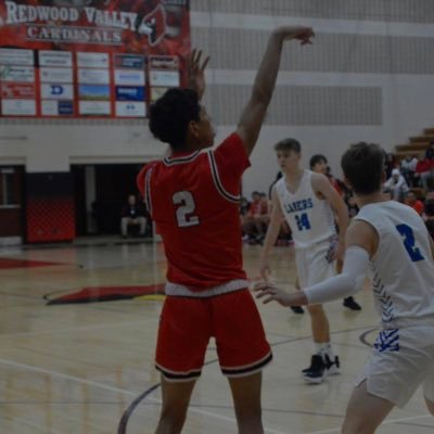 6’3 native hooper// Redwood Valley ‘24/ Minnesota//SF,PG//170 Ibs//looking for an AAU team// 320 522-5829 idowhilliard2024@redwoodareaschools.com