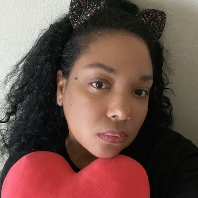 Screenwriter/Essayist/Actor Bylines - Business Insider, Romper, HelloGiggles | Formerly verified | #TransRightsareHumanRights | Voted for her 🌈 ArmyCaratStay