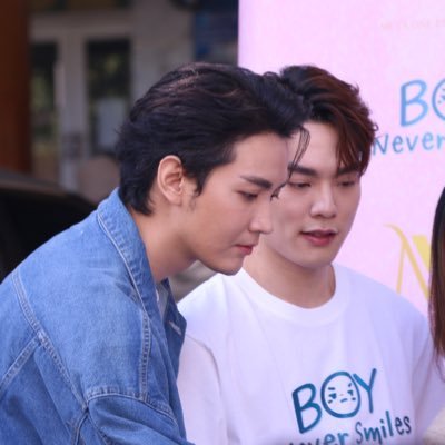 wan0o0VR0o0's profile picture. HanChul MingWang KimCop YinWar NetJames  BounPrem MeenPing