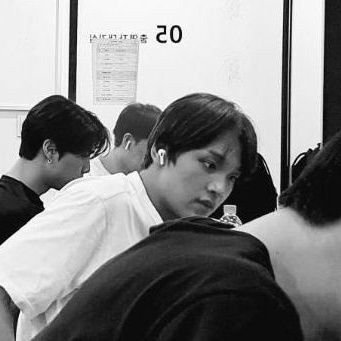 gooosegirls's profile picture. #studyacc