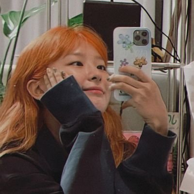 vmin collector /// bu user'a seulgi satarsanız çok mutlu oluyormuş