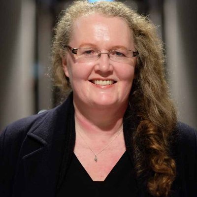 Prof. Dr Dolores Cahill is a world-wide renowned expert in high - throughput proteomics technology development and automation , high content protein arrays.