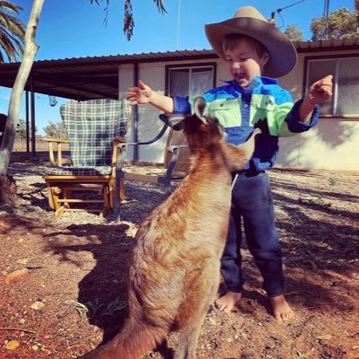 Australian Rancher and Entrepreneur. CEO/Founder @jammnationapp Country boy just fighting 🤖 to get Honky Tonk Tickets NEW ARTIST/FAN COMMUNITY 2024