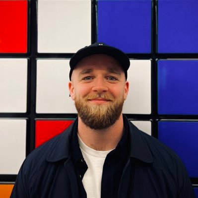 Lee - Captain PHD of Music