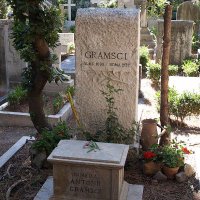 Dead Gramsci (@polprofwatch) 's Twitter Profile