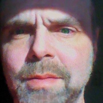 indianabones66's profile picture. Just passing through