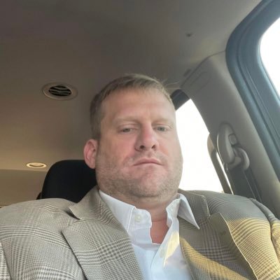 Im a veteran of the US Air Force, who works offshore in the gulf of America