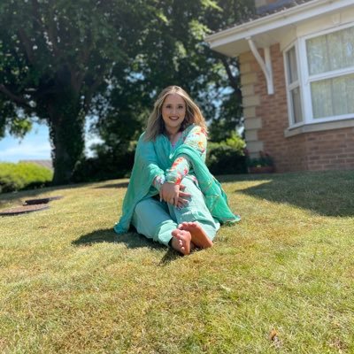 NEW ACCOUNT | Travelling the 🌎 | Mom | 26