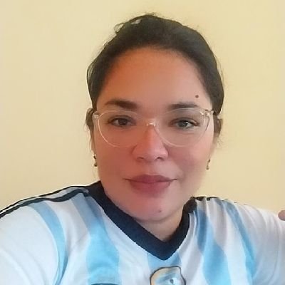 Respirando gracias Dios ❤
Periodista deportiva ⚽🎙️💻
Cancha Ecuador 💻⚽️