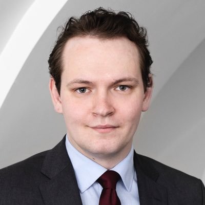 Senior Sustainability Specialist hos DSV | Tweeter om grøn omstilling af transport - til lands, vands og i luften.
