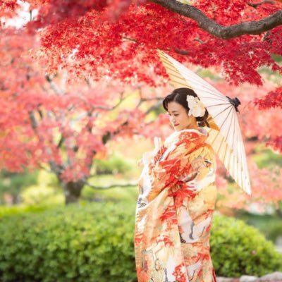 pomeco_co's profile picture. 2023年春🌸に結婚式済みの卒花です☺️ プレ花さん達に有益な情報放出頑張ります🔥 8ヶ月毎日結婚式のことを考え続けた経験談/失敗談/やって良かった事をレポしていきます☺️当日はあいにくの雨でしたが素敵な式になりました！雨が不安なプレ花さん達に届け🕊規模:68人👭/初期見積:273万 式場支払い:340万💸