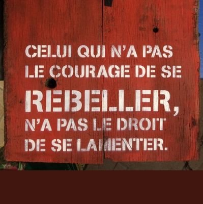 FACHOS RACISTES COLLABOS💩
PASSEZ VOTRE CHEMIN 
humour gras 
100 degrés 🖕👿🖕
surtout le physique 🐷
car je ss moche 🕷
en vrai je ss un ange 😇😉