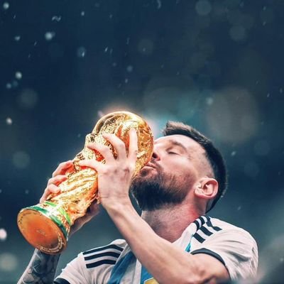 Toheebxy's profile picture. Loyalty 2 friends nd loyalty to certain basic principles are essential to success in any sphere,,,,,