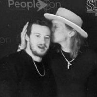 jude met jomie !! (@bowerquinns) 's Twitter Profile