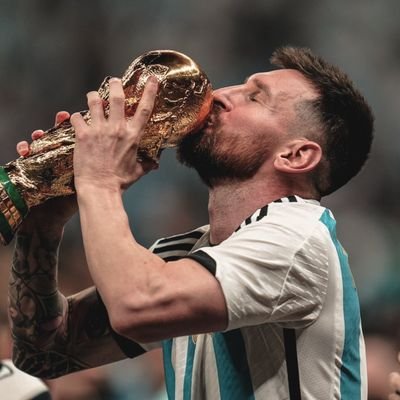 SoftDa21's profile picture. Desarrollo de Software 💻👨🏻‍💻 | Millonarios F.C. 💙 | FC Barcelona 💙❤️ | Lionel Messi 🐐👑 | Vi a Messi campeón del mundo. |
