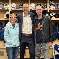 Vinny Desharnais (@desharn13) 's Twitter Profile