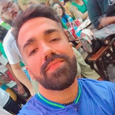 hey hey DJ para o som! segurançaaaa, segurança, pq está briga? A gente está aqui pra se divertir!