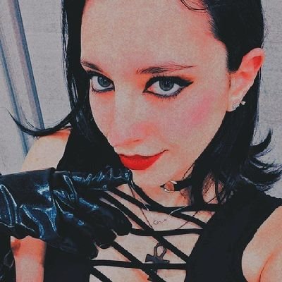 Sono MONEYMISTRESS, quindi se volte cercarmi dovete pagare, sennò non fatemi perdere tempo💋😈
metodi di pagamento:
PayPal