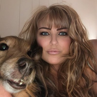 LIVE❤️LOVE ❤️LAUGH ❤️….
We have to as life is too short . I think we learned a lot thru this pandemic what is really important to us? Family & Friends