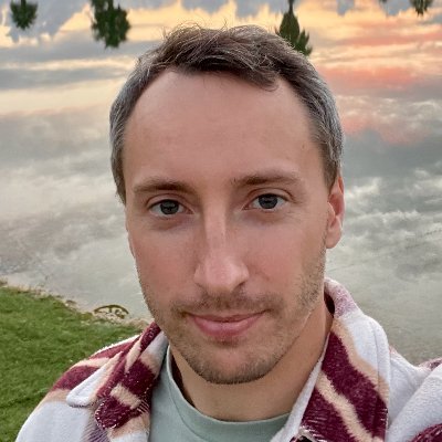 yaroslavm's profile picture. IT enthusiast, wakeboarder, chess player.
From Saint-Petersburg with love. Tweets are my onions.