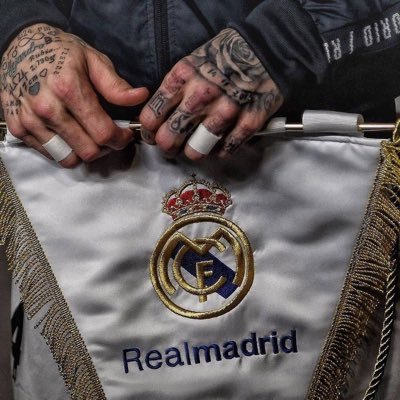 移籍・加入などのマドリー情報、アンケート実施/ I want to connect with Real Madrid fans around the world @realmadrid🇪🇸/@realmadridjapan🇯🇵