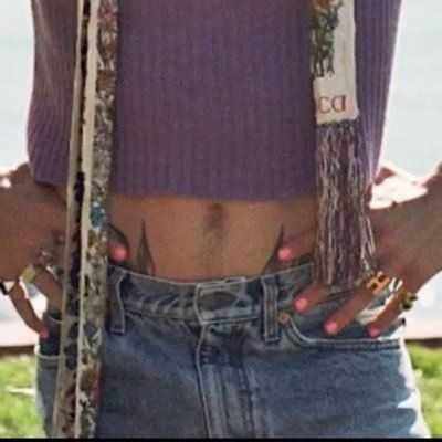 lunamk19's profile picture. 