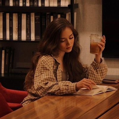 dew_is_themost's profile picture. art stuff. shit and gold haha. 19yo artist💛 comissions open🧡 komisze otwarte!!