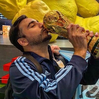 FedeMoreiraok's profile picture. Villa Carlos Paz  
Periodista Deportivo 



[Lo que perdemos, siempre vuelve a nosotros]