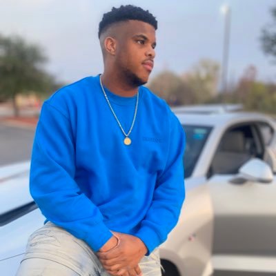 🌴𝓛𝓸𝓼 𝓐𝓷𝓰𝓮𝓵𝓮𝓼 | 𝒟𝒶𝓁𝓁𝒶𝓈 | SATX SoCal ↔️Tx @upongamepodcast_ |Air Force Vet 🇺🇸Multi Home owner🏠|Boxer 🥊| Pre-Med ⚕️ 🏫 New Twitter