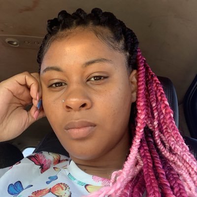 ADELEdelly's profile picture. 🥰