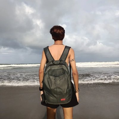 gavsatoru_'s profile picture. 𝚋𝚕𝚞𝚛𝚛𝚢 𝚎𝚢𝚎𝚜, 𝚖𝚎𝚜𝚜𝚢 𝚝𝚑𝚘𝚞𝚐𝚑𝚝𝚜

𝙸𝙶: @gabrielle_ntr