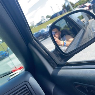 calish0p's profile picture. 