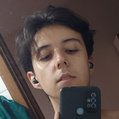 Quando tô prestes a sumir volto a me encontrar
Psicologia - Uel