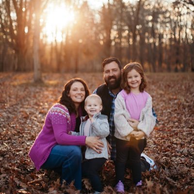 Director of Football Equipment Operations for @IlliniFootball • AEMA Certified • Fmr Cal Bear/ISU Cyclone/Ark Razorback• Husband & Girl Dad • @ILLequipment