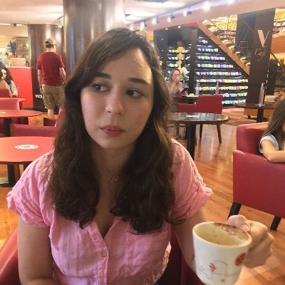 Qpsivie's profile picture. Estudante de doutorado em física, mas na vida real estou me preparando para vender coco na praia.