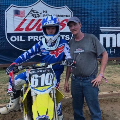 I love the man above 🙌🏻 promotocross racer AMA pro #610 West Virginia native hamrick Suzuki racing .moto option