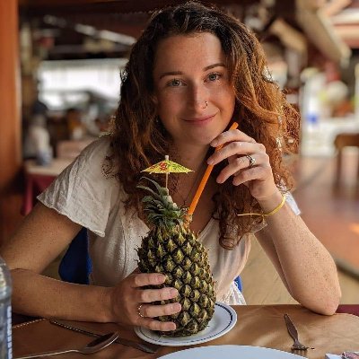 ashleighmounser's profile picture. Author, poet and storyteller. Find my work in ebooks, books and on my mum's fridge. My debut kids novel, HOW TO BE COOLER THAN THE MOON is coming Oct 1.