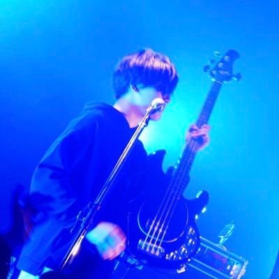 照明のオタク垢→ @shoumei_bot / 新潟重音サークル元副サー長→ @nu_whitewind / #でざいんべ / ライブレポート