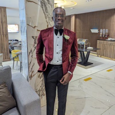 tobelobaaa's profile picture. God | Family | MBBS (Lagos) | CFC | Gemini | Passionate about collective progress.