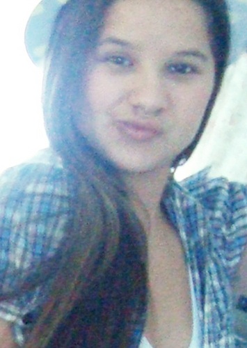 quando eu era pequena sonhava em voar , agora sonho com um abraço seu , ! Luan Santana eu te amo s2 .  ;   20/08/2011 *-*