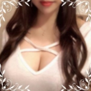 乳首をつまむのがだいすきで連日連夜一人H してます🌻ং

同じ様に一人で慰める集中しててしょっちゅう一人で慰めてる人を応援してる🐧 
凄いオ ナや直ホ テ ルヤリタイ人⚘❤︎
ここインストールしてみてみ➡ https://t.co/uWXehtg788