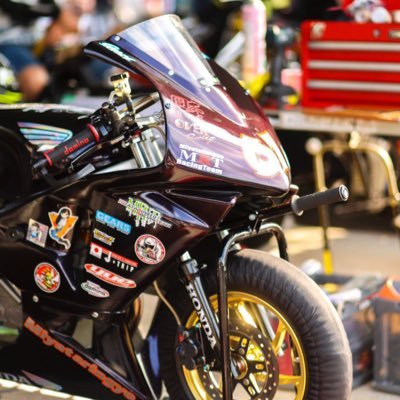 レースの時のまかないおばさん✌️細々とバイク屋さんやっとります❗️ 私はレースには出てません😅